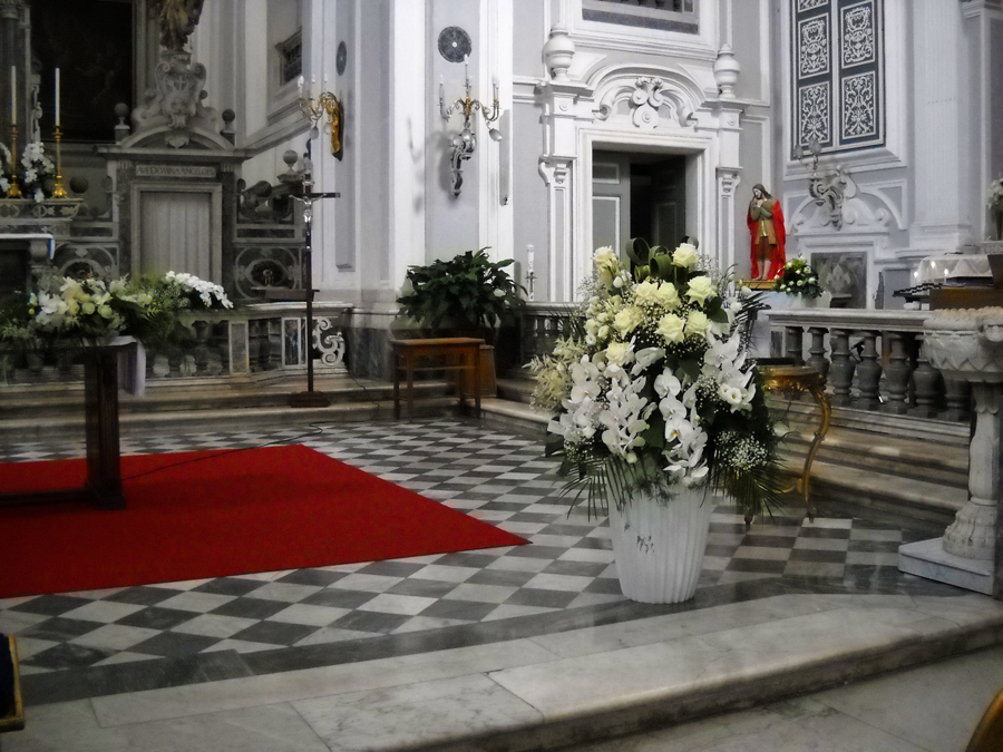 Addobbi-fiori-chiesa-firoaio-napoli-gargiulo-3