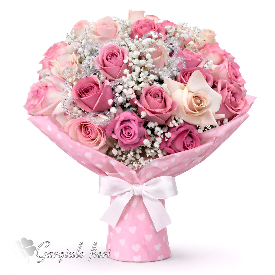 Bouquet Romantico di Rose Rosa e Gypsophila