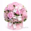 "Sogno di Peonie": Lussuosa Box Rosa con Peonie Fresche e Velo da Sposa