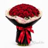 Lussuoso Bouquet di Rose Rosse e Velo da Sposa
