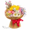 "Risveglio di Primavera": Bouquet Vivace con Rose Gialle, Ranuncoli e Gerbere